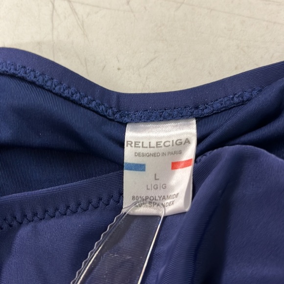 Women's Triangle bikini set - Picture 3 of 3